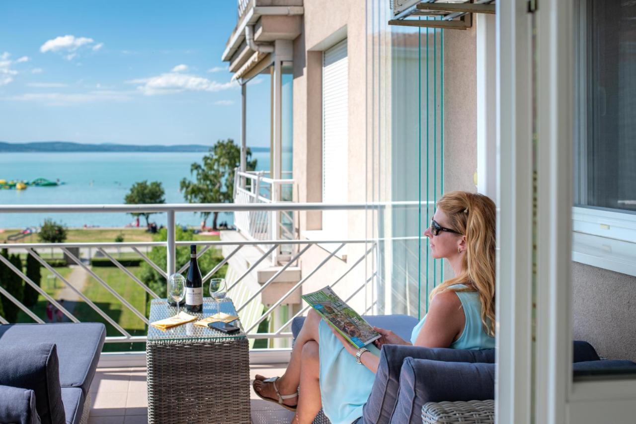 Lakeside Family Apartment Шіофок Екстер'єр фото