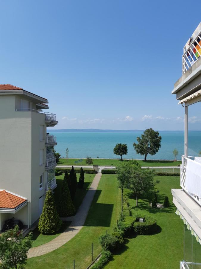 Lakeside Family Apartment Шіофок Екстер'єр фото